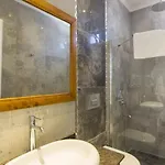 Uezuemlue 3 Bedroom Secluded With Private Pool Hot Tub Kalkan