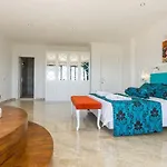 Uezuemlue 3 Bedroom Secluded With Private Pool Hot Tub Villa Kalkan
