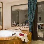 Villa Uezuemlue 3 Bedroom Secluded With Private Pool Hot Tub Kalkan