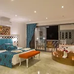 Uezuemlue 3 Bedroom Secluded With Private Pool Hot Tub Villa Kalkan